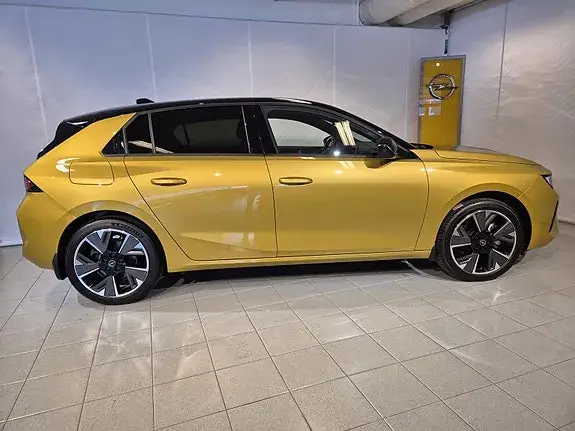 Opel Astra 2024 photo 5