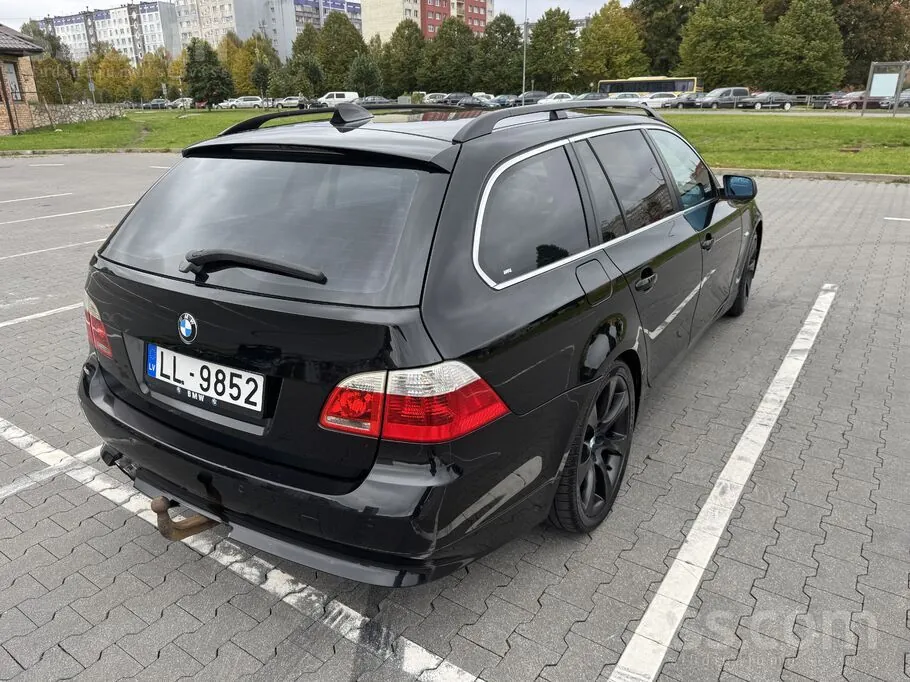 BMW 525 2005 photo 2