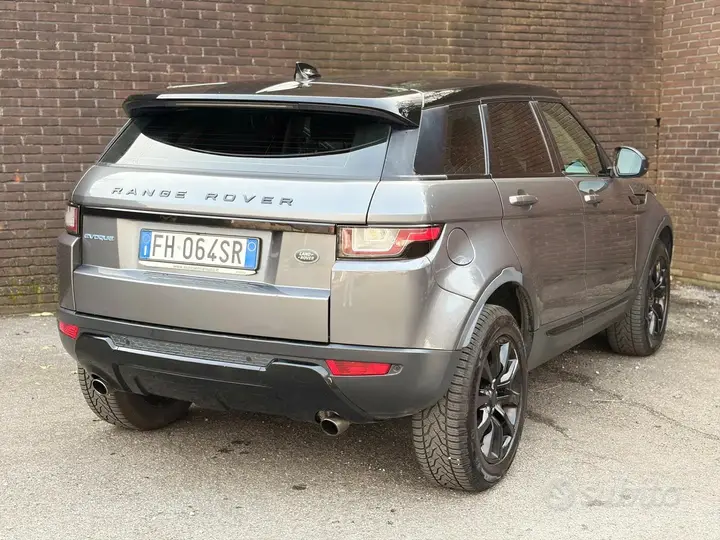 Land Rover Range Rover Evoque 2017 photo 5