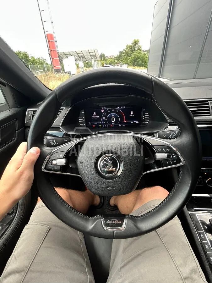Skoda Superb 2020 photo 5