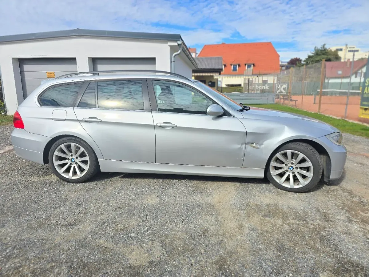 BMW 3 Series 2007 photo 2