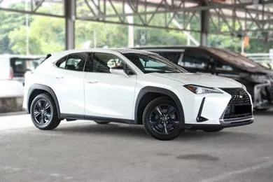 Lexus Ux200