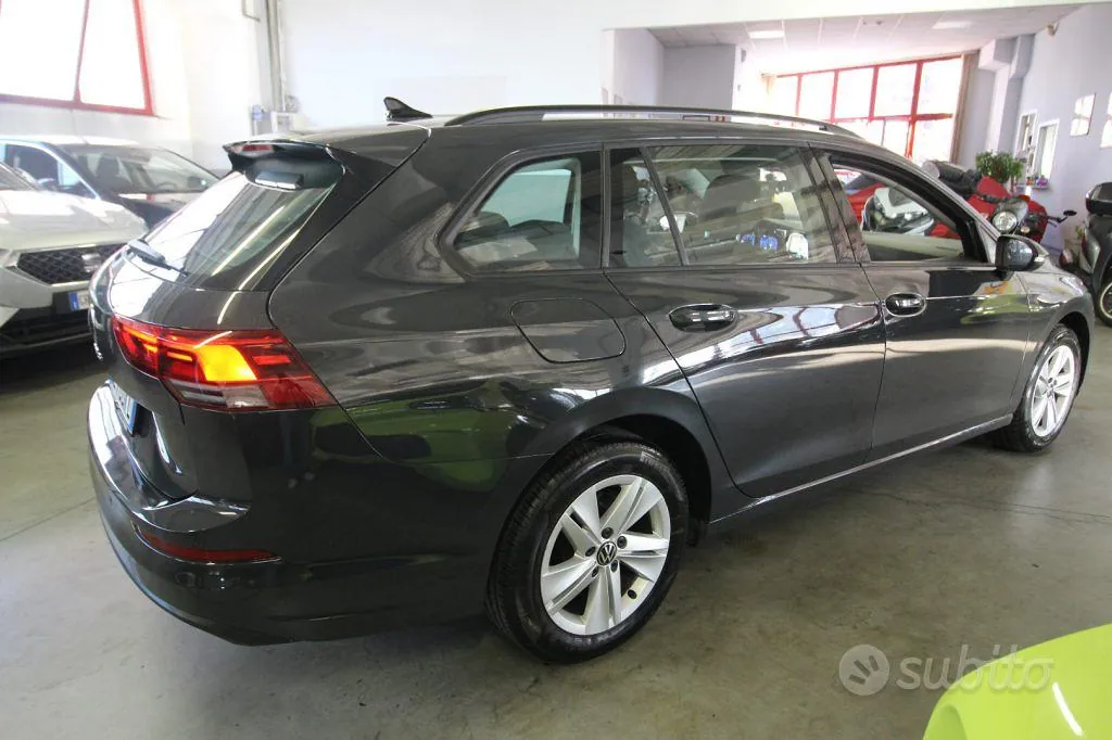 Volkswagen Golf 2022 photo 5