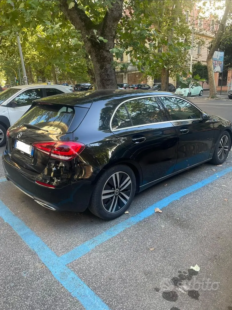 Mercedes-Benz A160 2021 photo 3