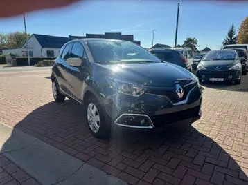 Renault Captur 2016 photo 2