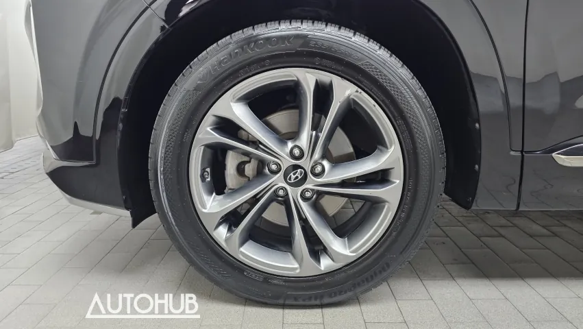 Hyundai Santa Fe 2018 photo 5