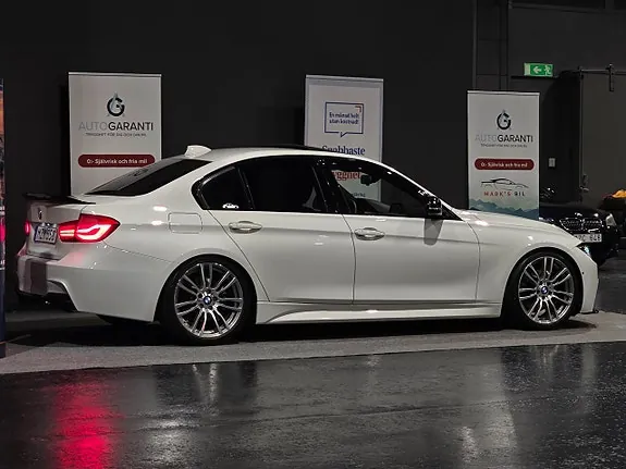 BMW 330D 2016 photo 5