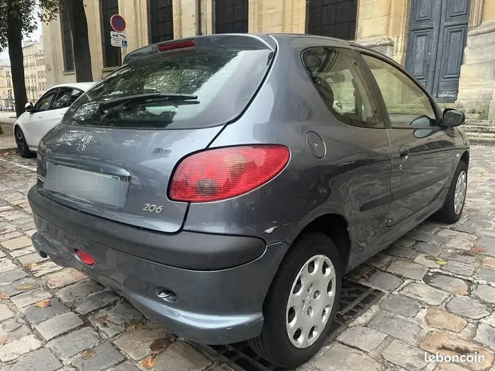 Peugeot 206 2006 photo 5