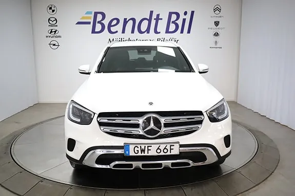 Mercedes-Benz Glc300 E 2020 photo 2