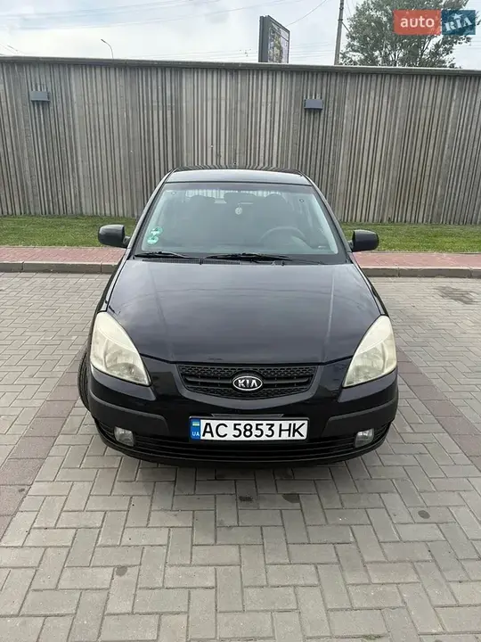 Kia Rio 2007 photo 3