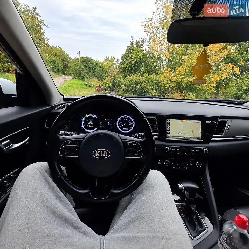 Kia Niro 2017 photo 2