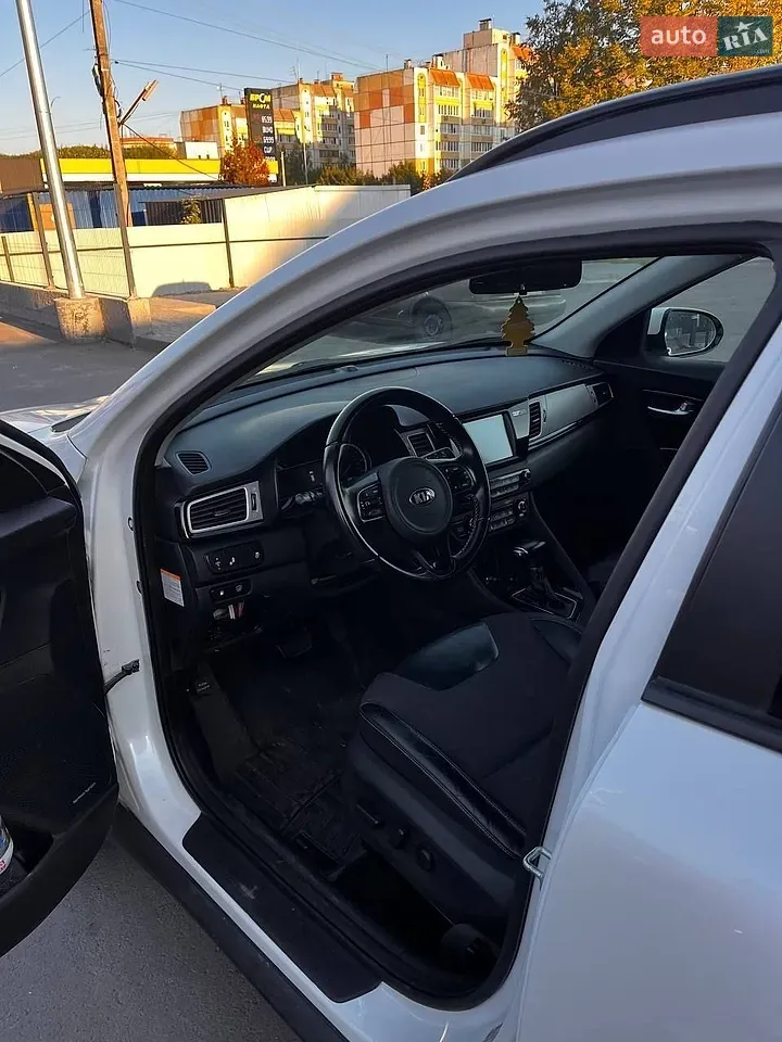 Kia Niro 2017 photo 3