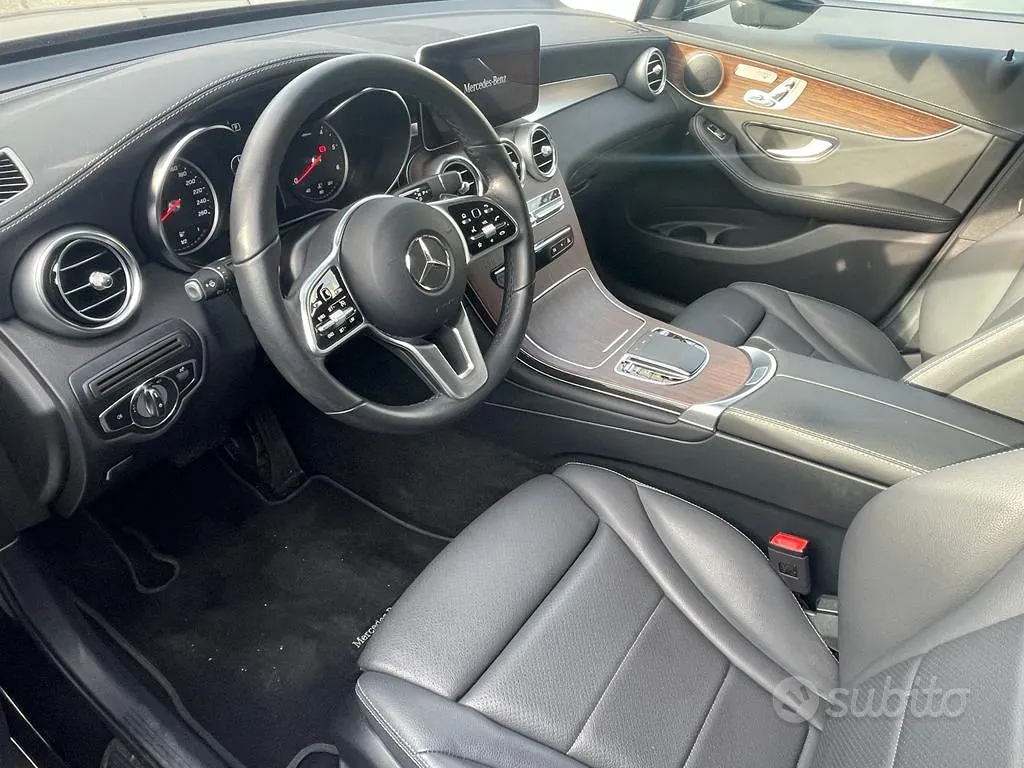 Mercedes-Benz Glc 2022 photo 2