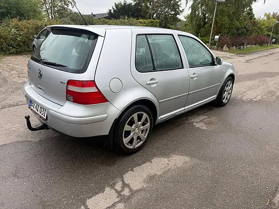 Volkswagen Golf Iv 2003 photo 2