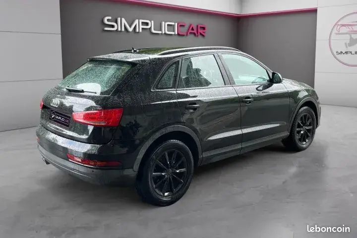 Audi Q3 2018 photo 4