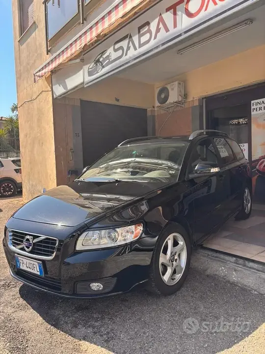 Volvo V50