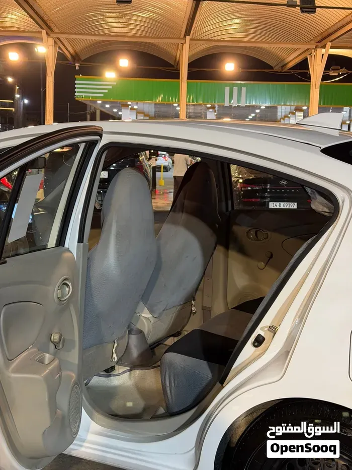 Nissan Sunny 2025 photo 4