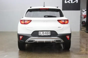 Kia Stonic 2023 photo 5