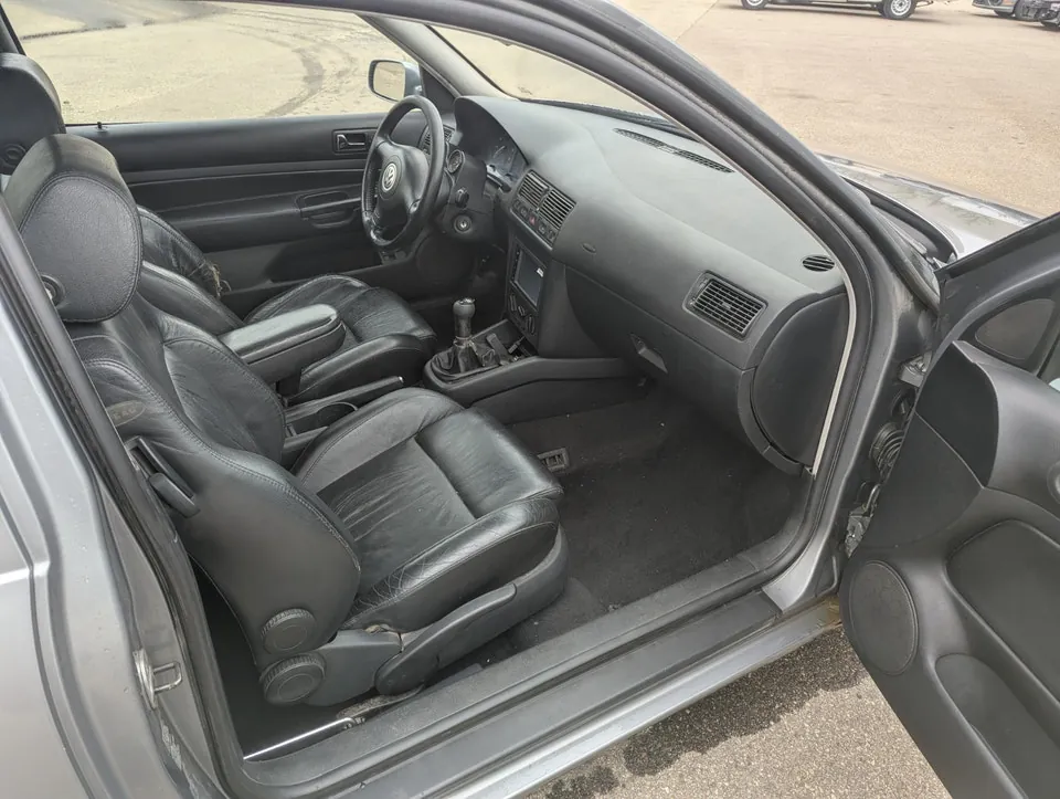 Volkswagen Golf 2004 photo 4