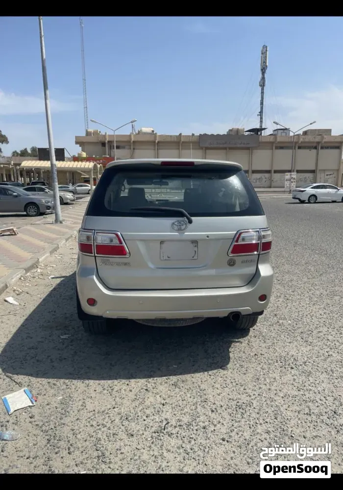 Toyota Fortuner 2009 photo 3