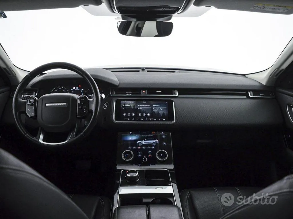 Land Rover Range Rover Velar 2018 photo 4