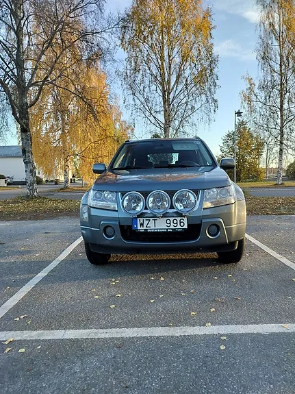 Suzuki Grand Vitara 2005 photo 2