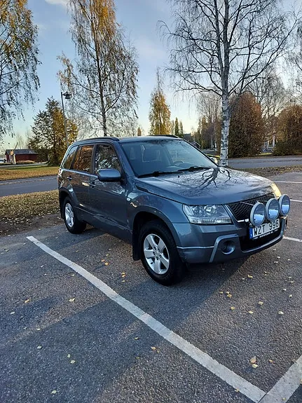 Suzuki Grand Vitara 2005 photo 3