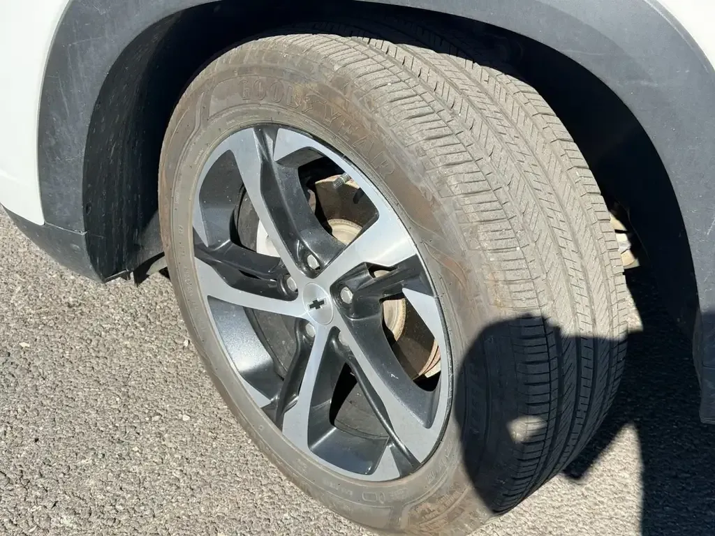 Chevrolet Trax 2025 photo 2