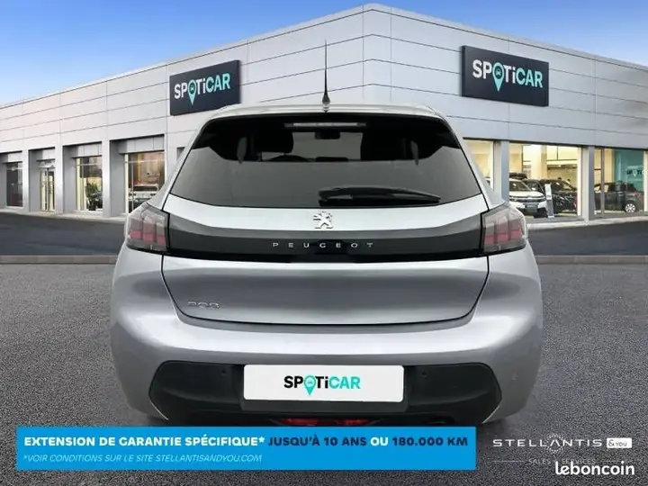 Peugeot 208 2022 photo 5