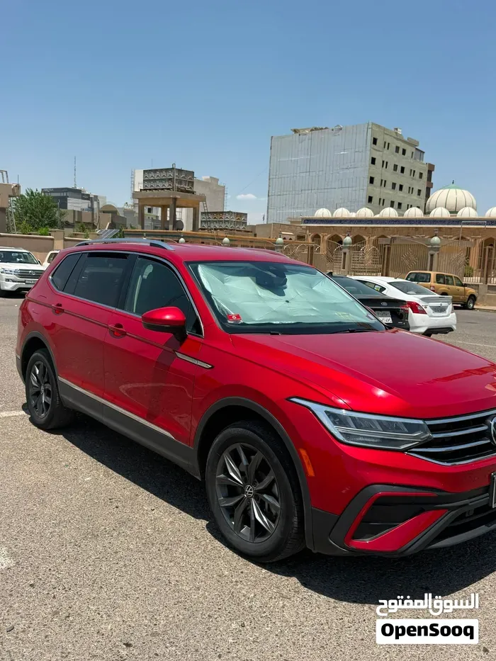 Volkswagen Tiguan 2023 photo 2
