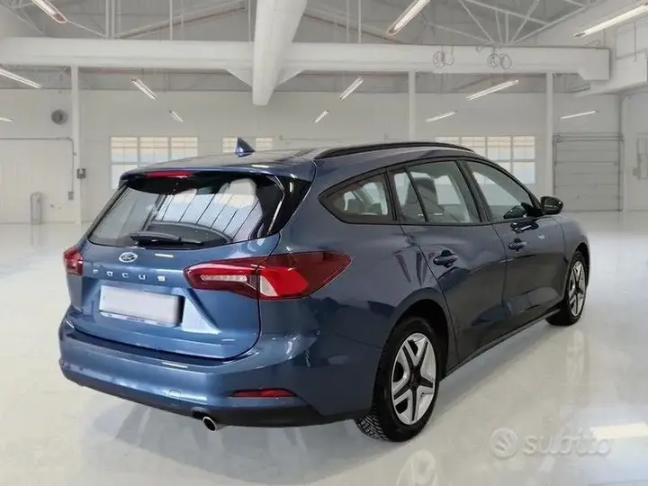 Ford Focus 2022 photo 4