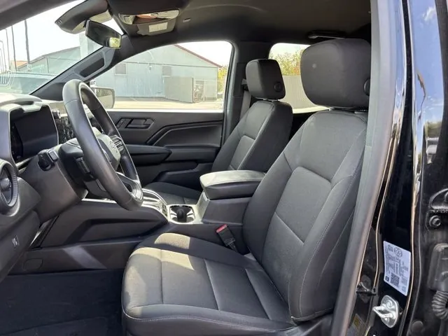 Chevrolet Colorado 2024 photo 3