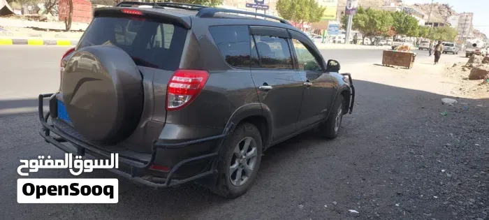 Toyota Rav 4 2011 photo 3