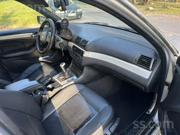 BMW E46 2002 photo 5