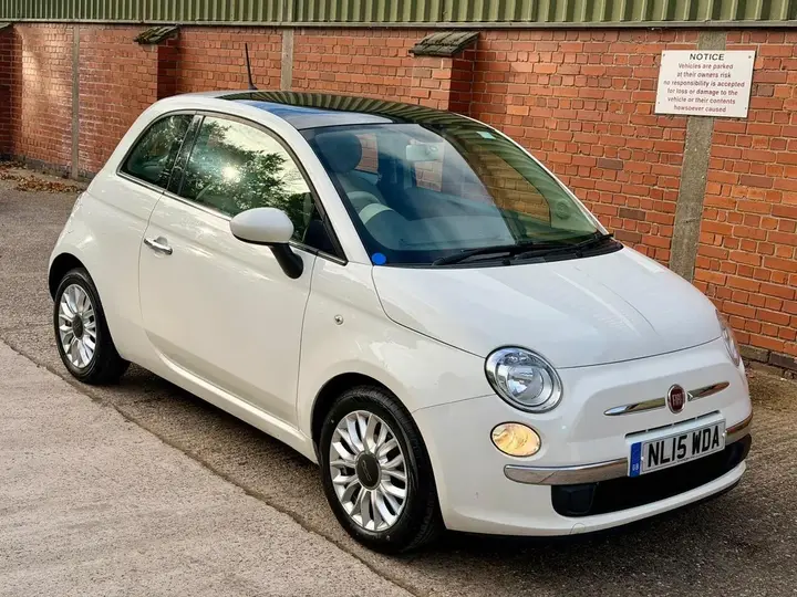 Fiat 500 2015 photo 2