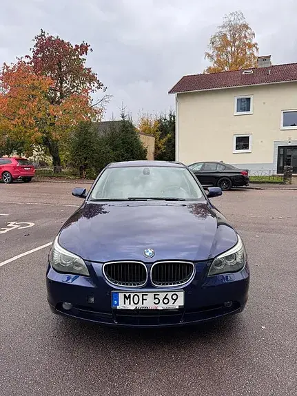 BMW 520I 2009 photo 2