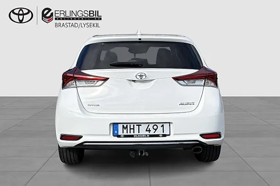 Toyota Auris 2016 photo 4