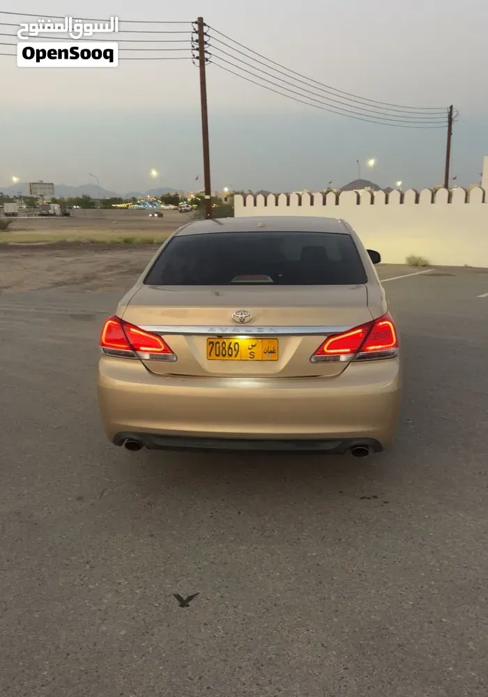 Toyota Avalon 2011 photo 3