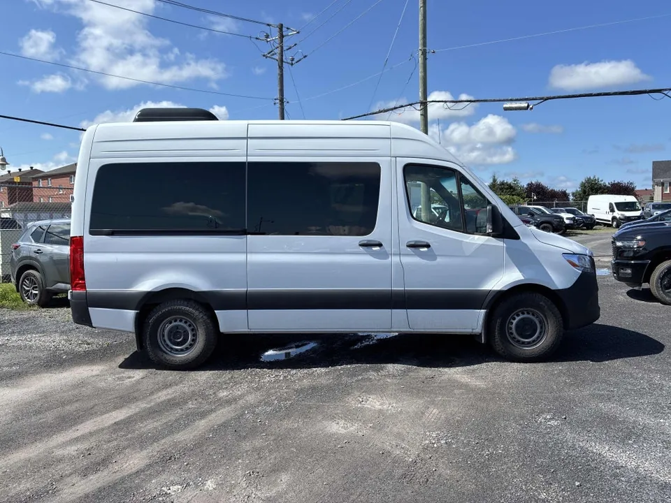 Mercedes-Benz Sprinter 2025 photo 4