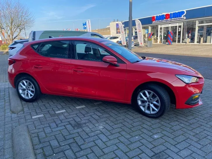 Seat Leon 2020 photo 2