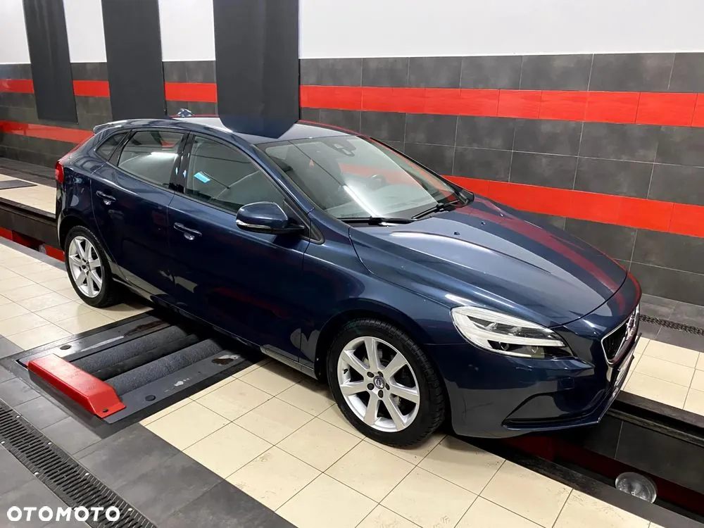 Volvo V40 2017 photo 5
