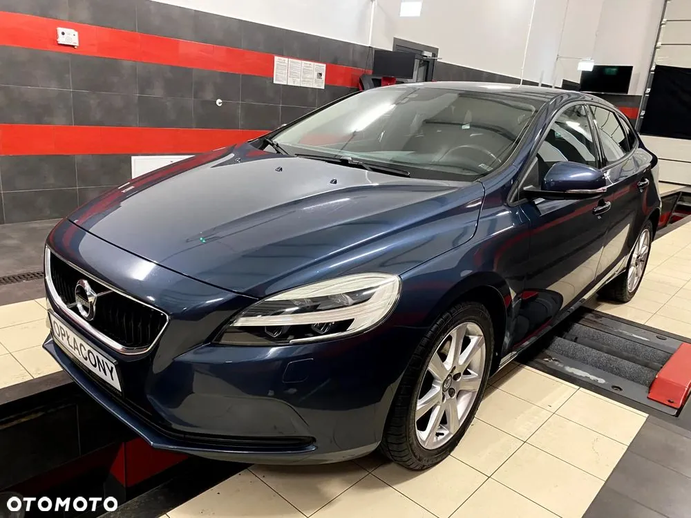 Volvo V40 2017 photo 2