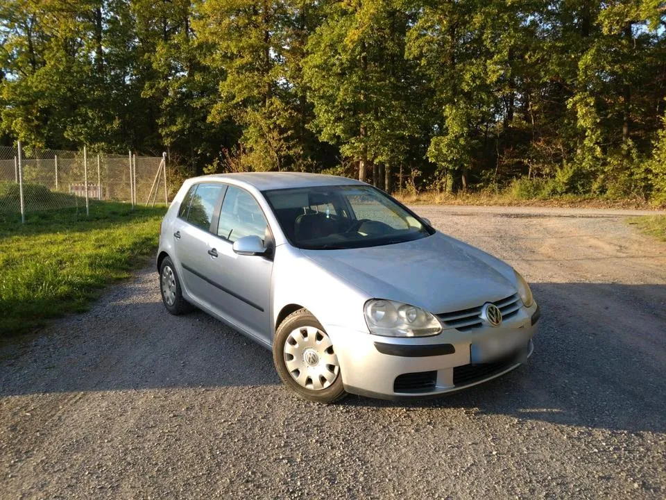 Volkswagen Golf V
