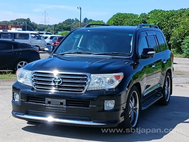 Toyota Land Cruiser 2011 photo 3