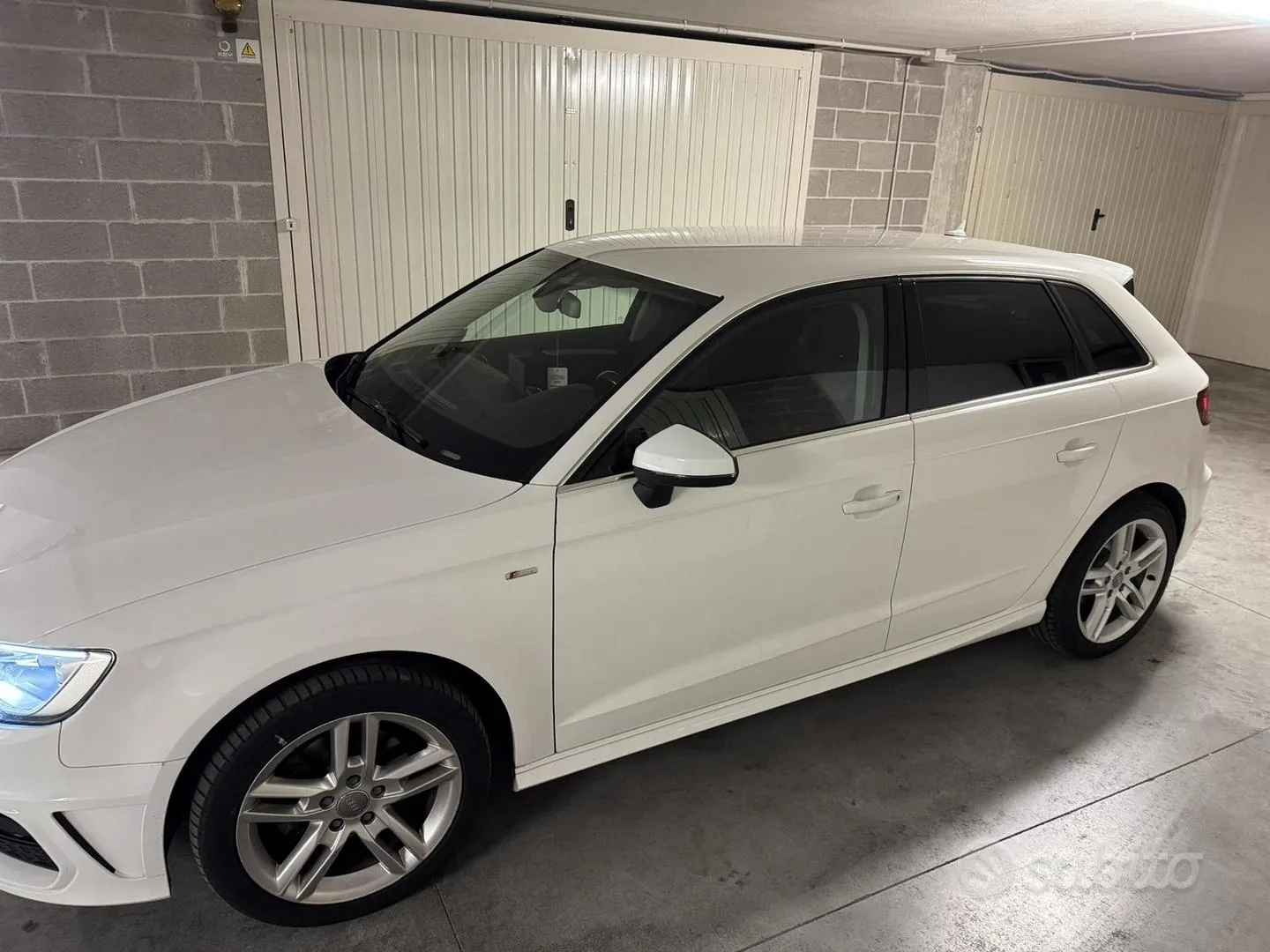 Audi A3 2016 photo 2