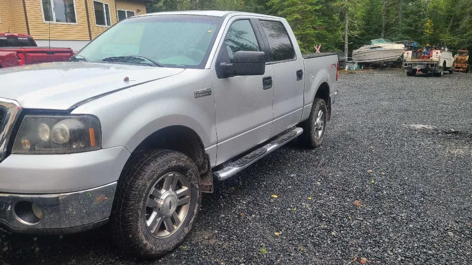 Ford F150 2006 photo 2