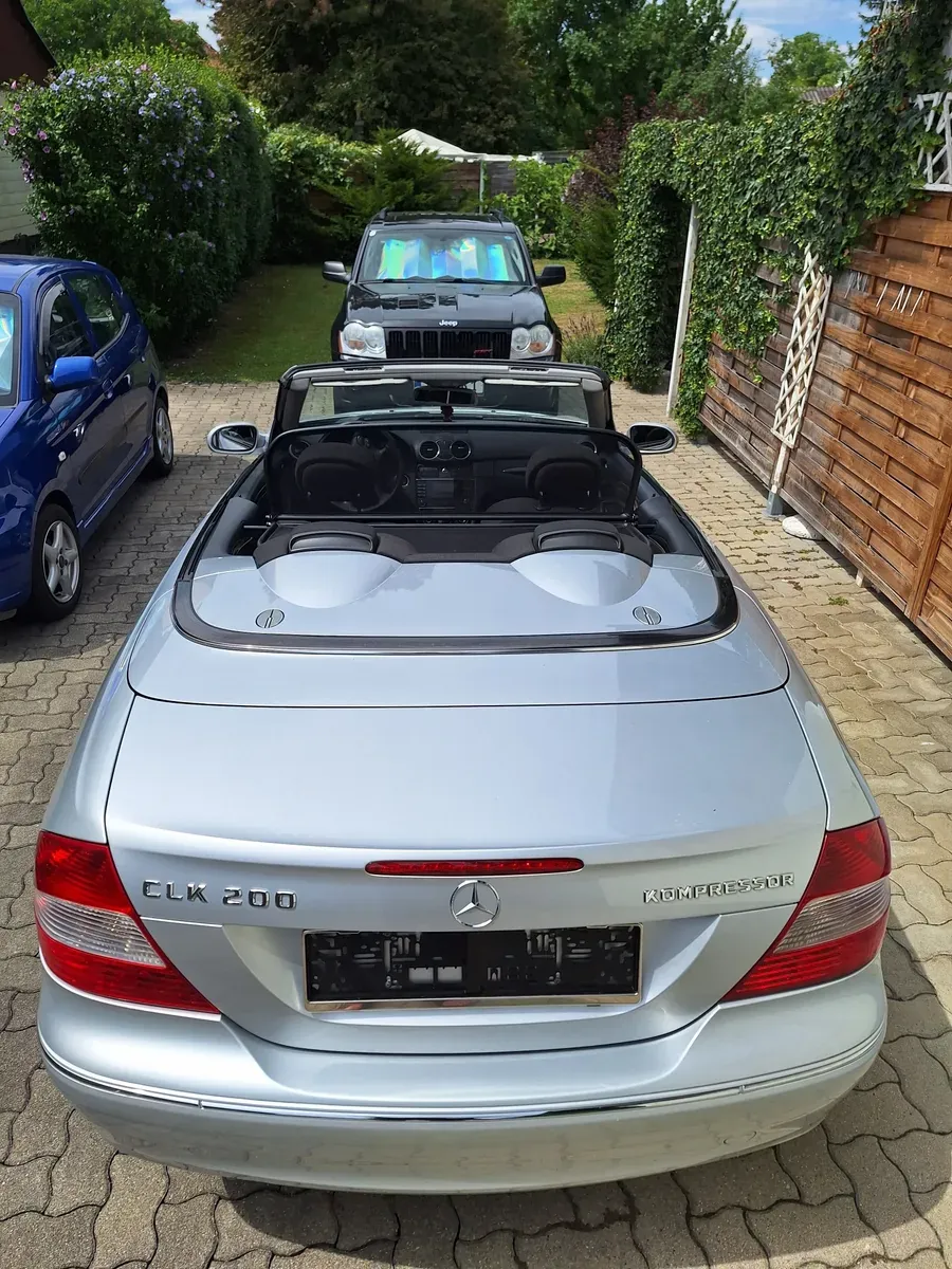 Mercedes-Benz Clk-Class 2007 photo 2