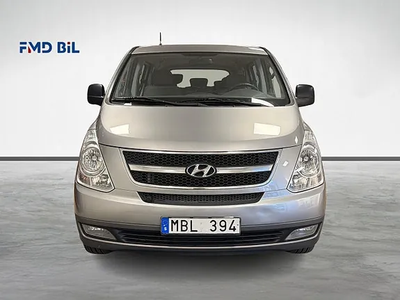 Hyundai H1 2012 photo 3
