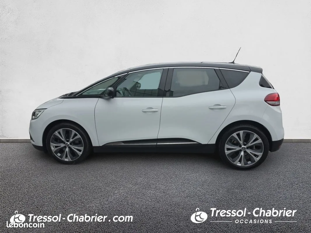 Renault Scenic 2018 photo 2