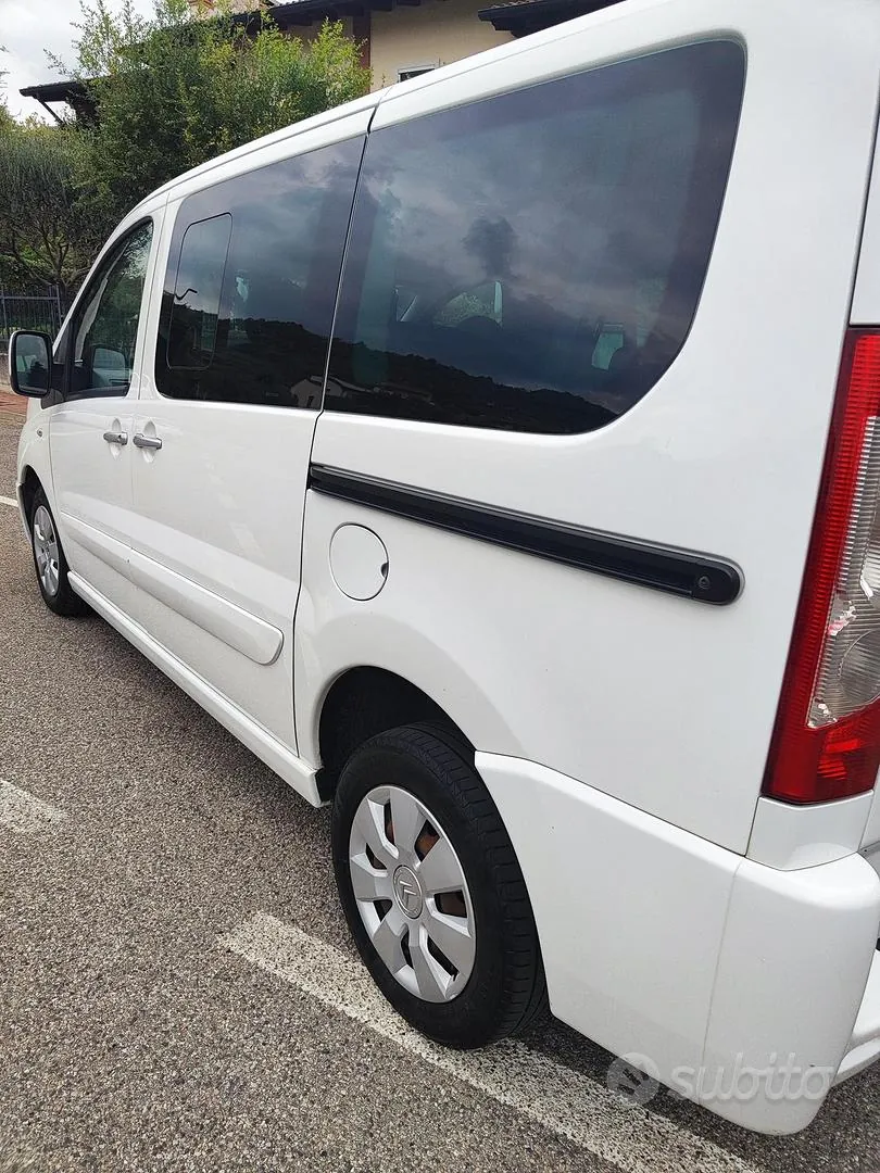 Citroen Jumpy 2011 photo 4